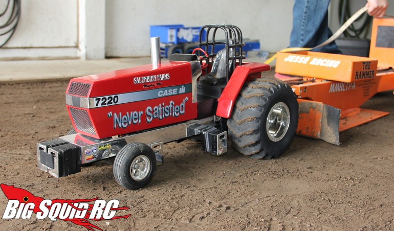 rc tractor pullers