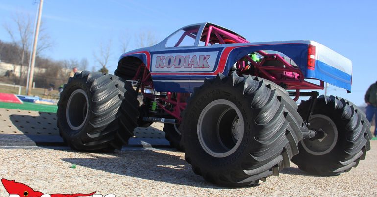 axial smt10 brushless