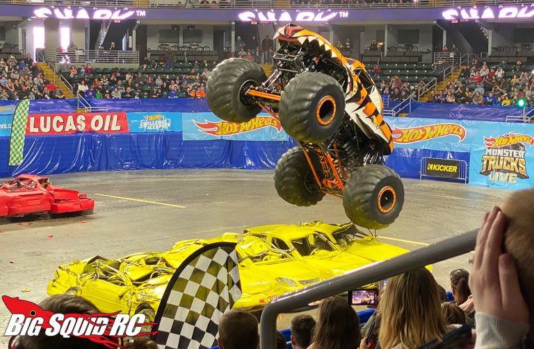 Monster Truck Madness – Hot Wheels Monster Trucks Live « Big Squid RC