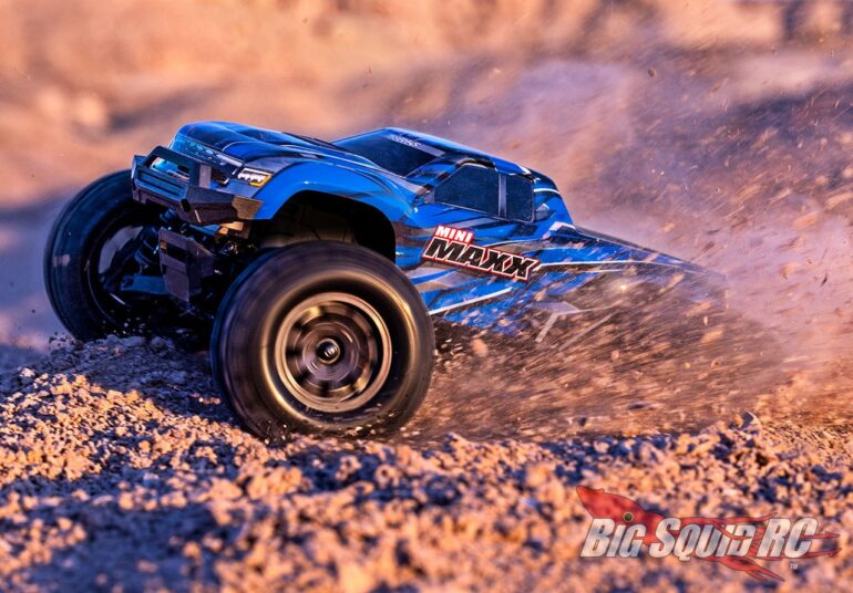 Traxxas Mini Maxx 4WD Monster Truck RTR