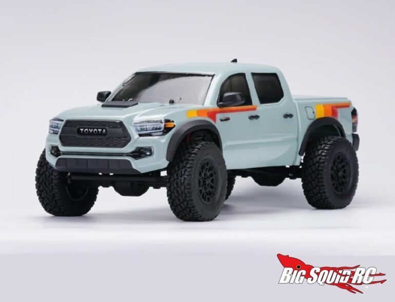 Carisma RC 10th Toyota Tacoma TRD Pro ARTR