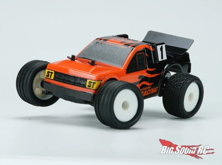 Carisma RC GT24ST 2WD Stadium Truck RTR